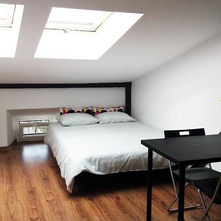 Nice Attic Studio Close To Old Town Air Conditioning - Klimatyzacja 크라쿠프 외부 사진